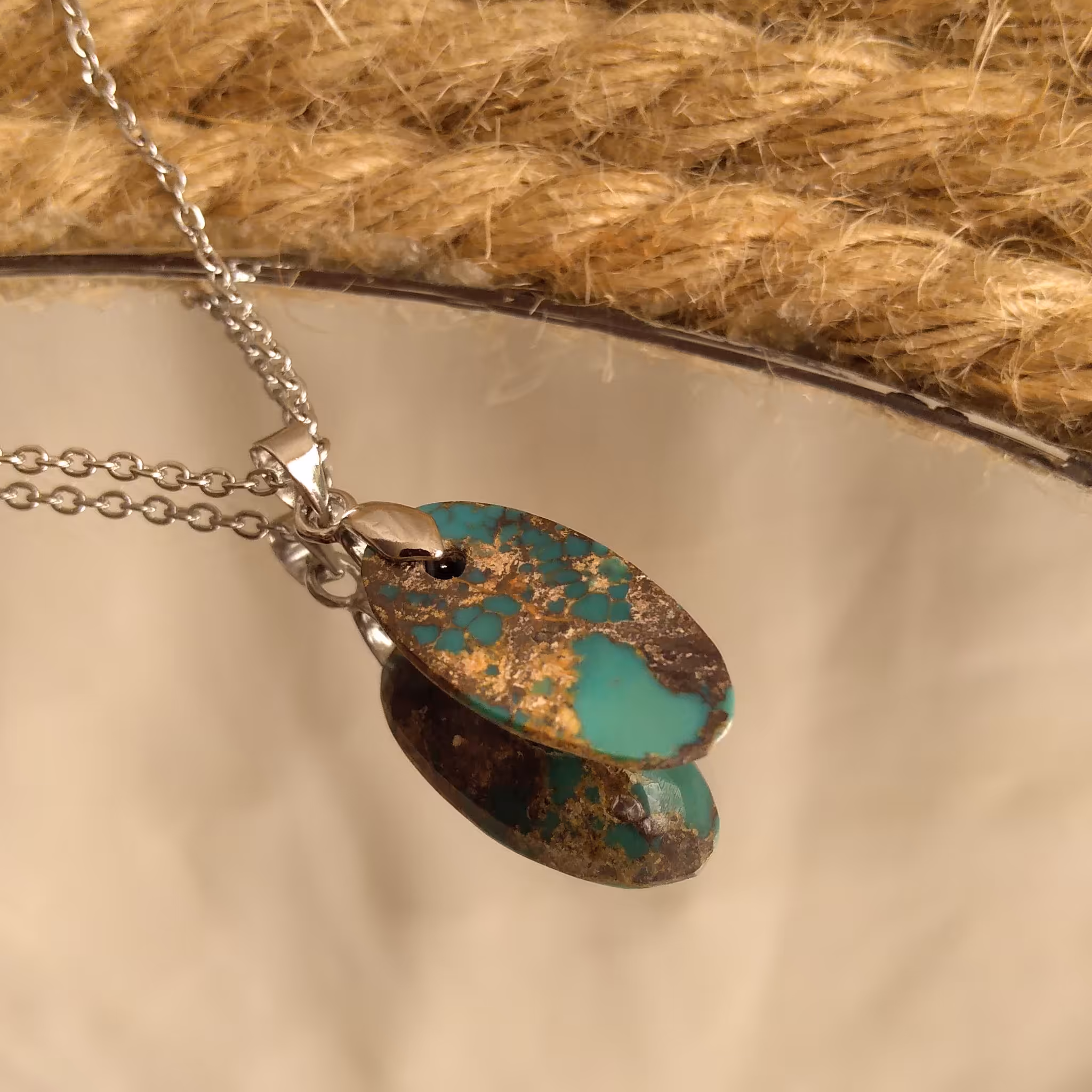 گردنبند فیروزه نیشابور 