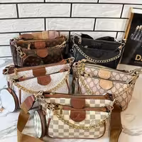 کیف پاسپورتی سه تیکه