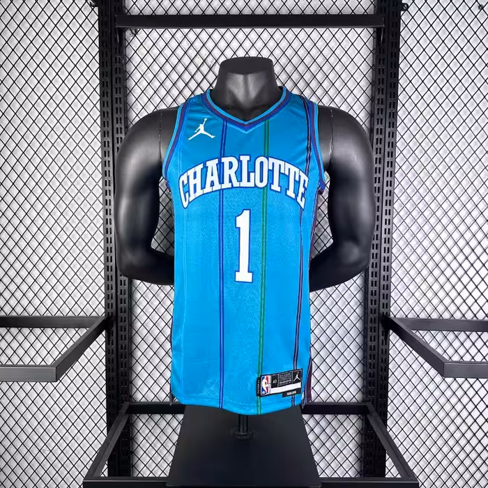 لباس آبی شارلوت هورنتس کلاسیک ادیشن