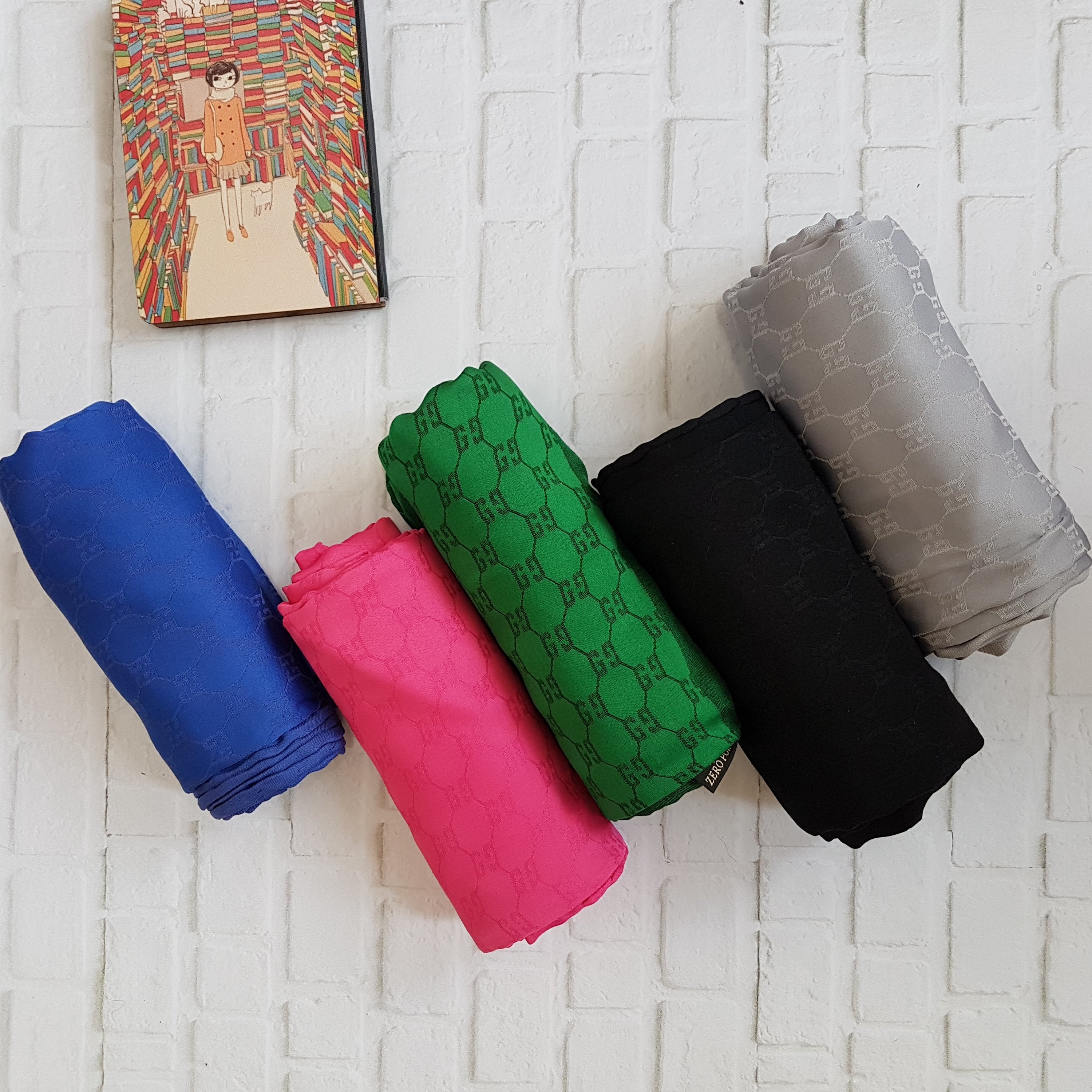 روسری نخی ویسکوز دور دست دوز