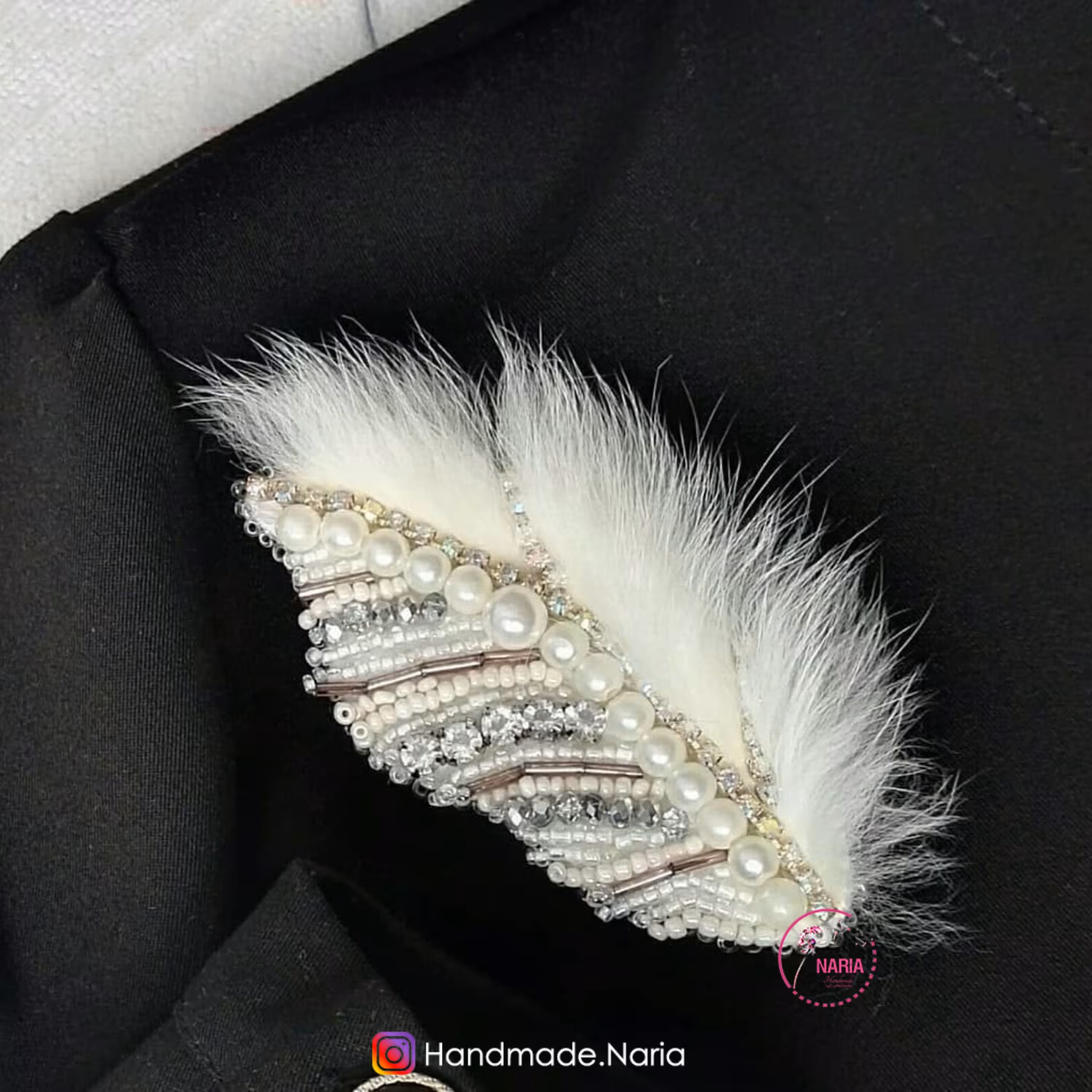 گلسینه جواهردوزی شده پـَـر G48