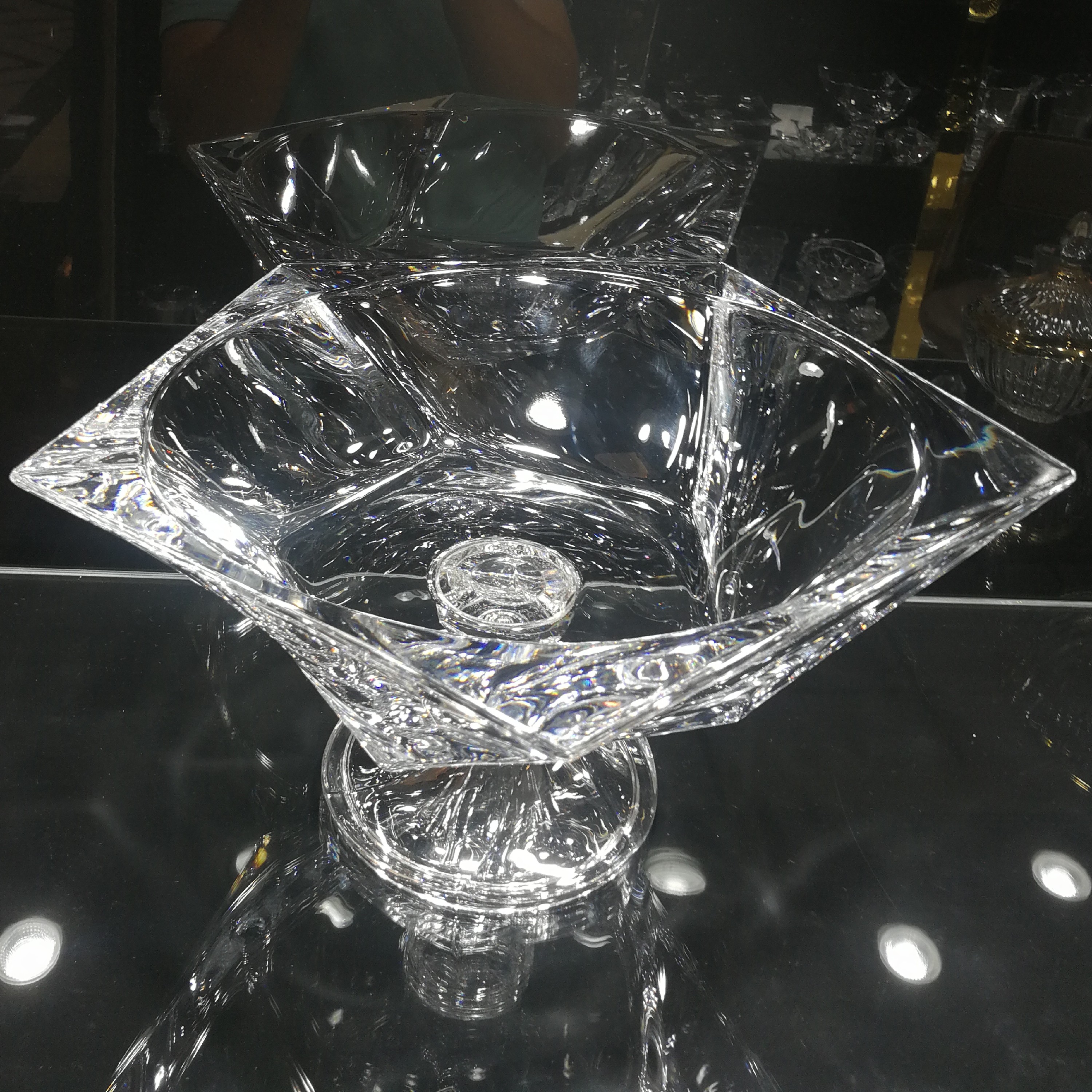 سرویس پذیرایی اوسیس