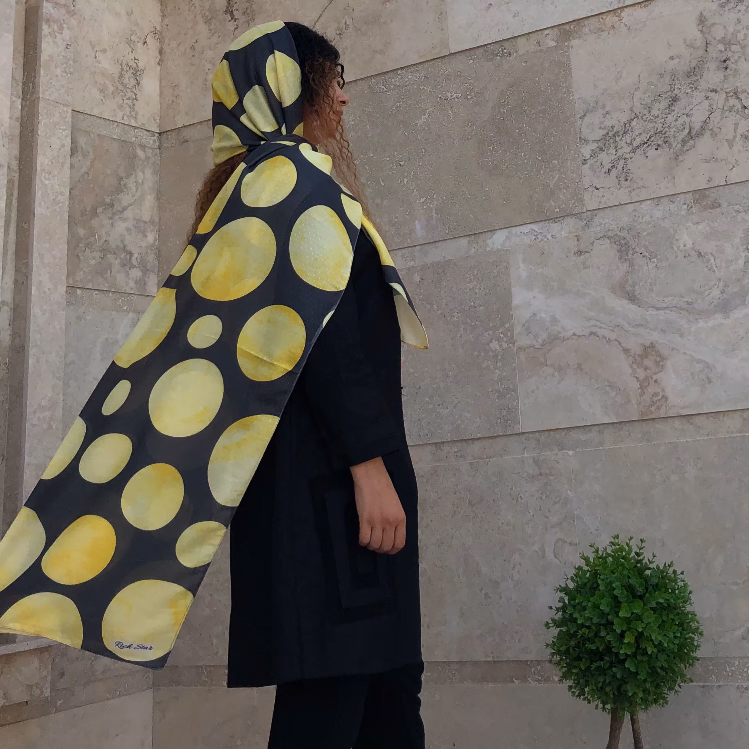 شال نخی توپ توپی - زرد لیمویی