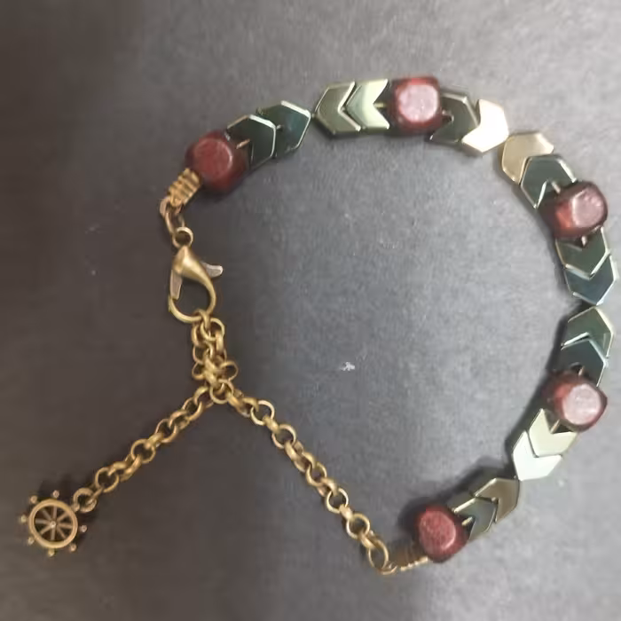 دستبند مهره ای 