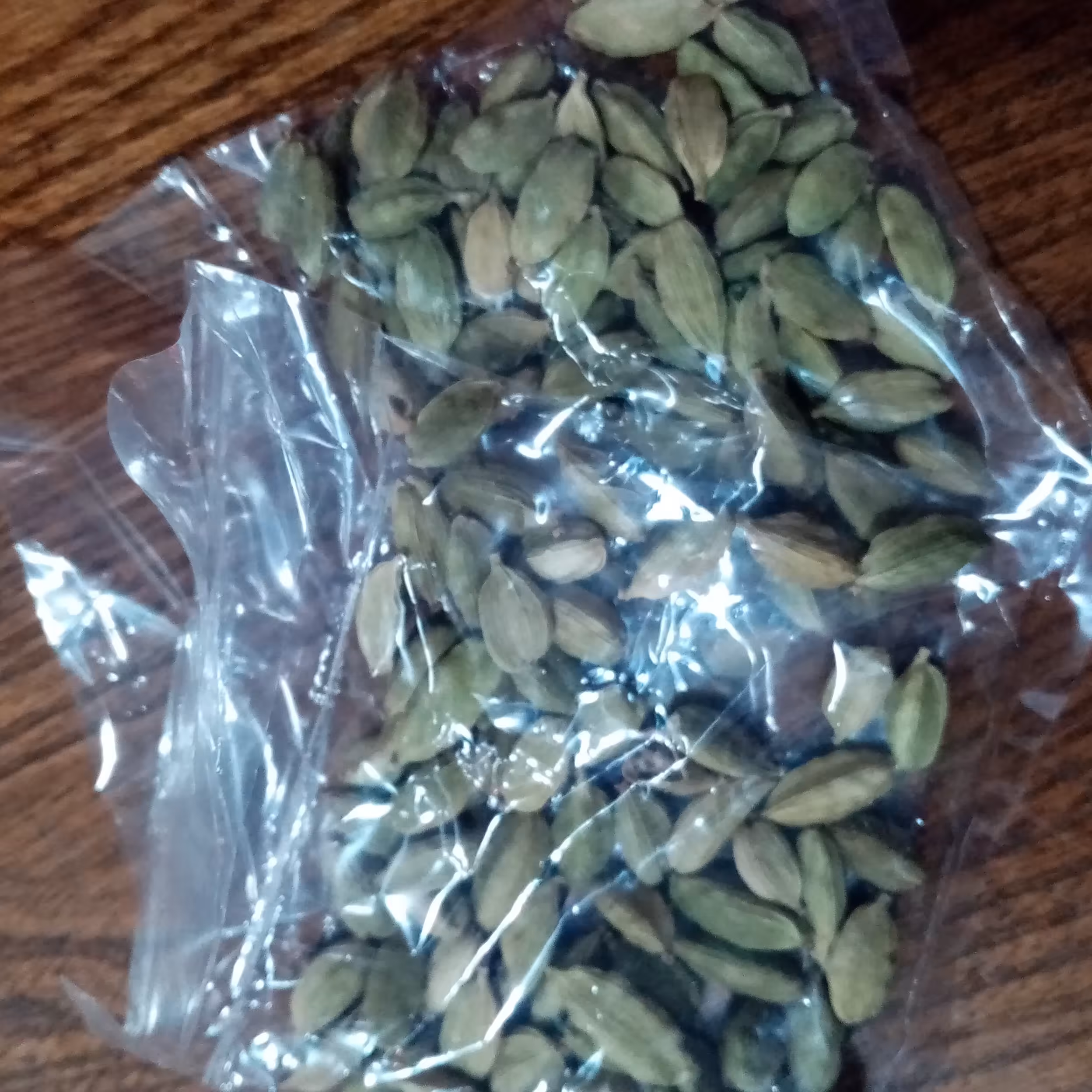 هل تازه باکیفیت وقیمت مناسب دارای رنگ وبو ومزه عالی 