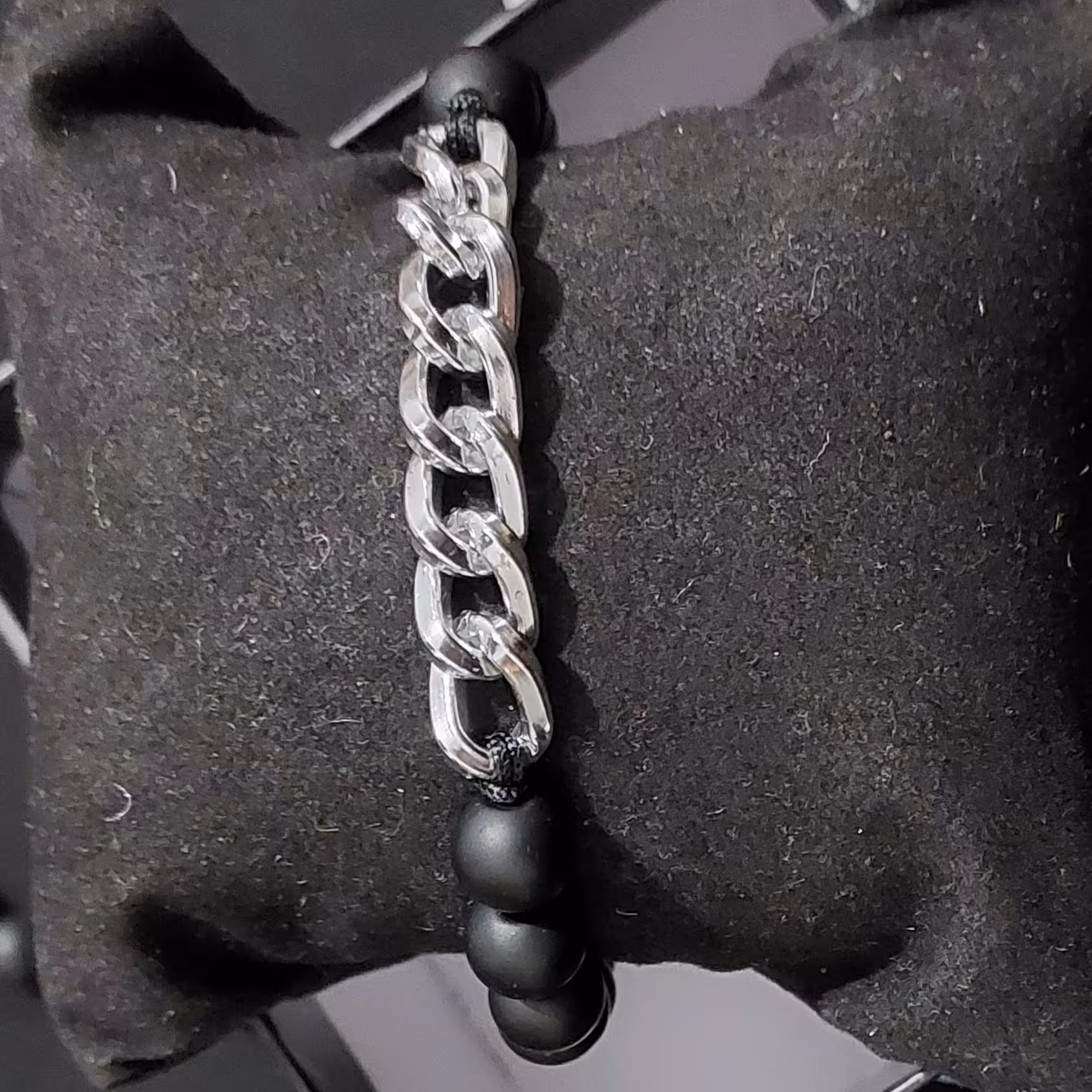 دستبند مردانه و زنانه مهره ای با زنجیر کارتیر سفید