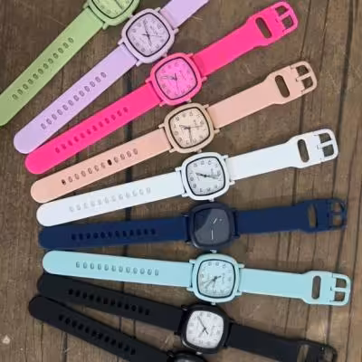 ساعت دخترانه بند سیلیکونی