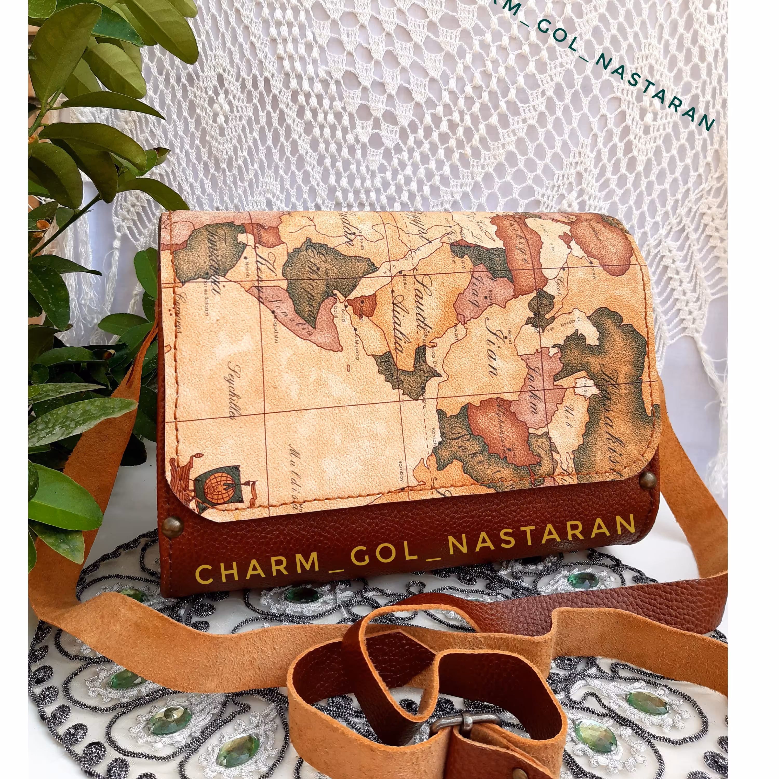 کیف چرمی طبله چوبی دستدوز 