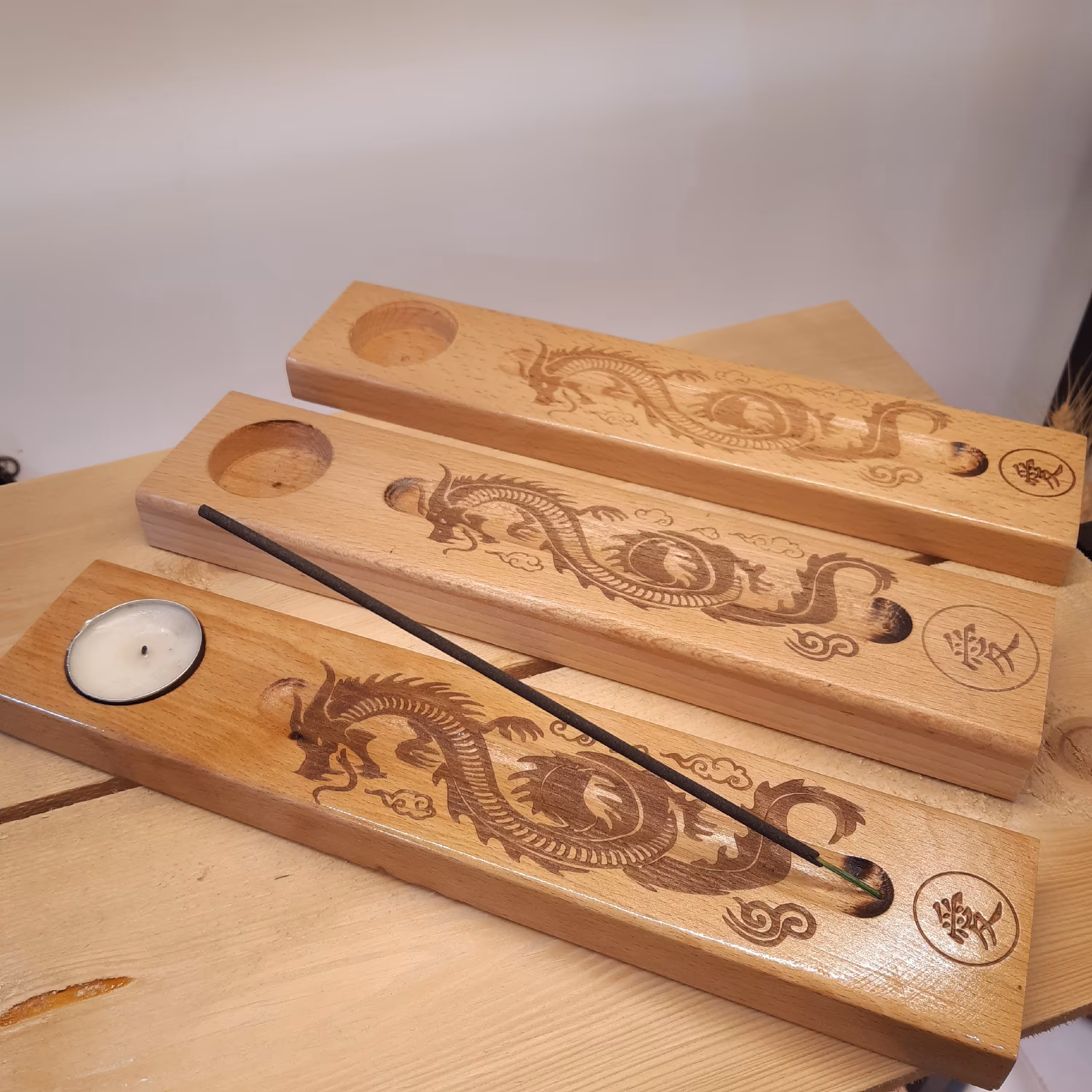 جاعودی و جاشمعی چوبی مدل اژدها