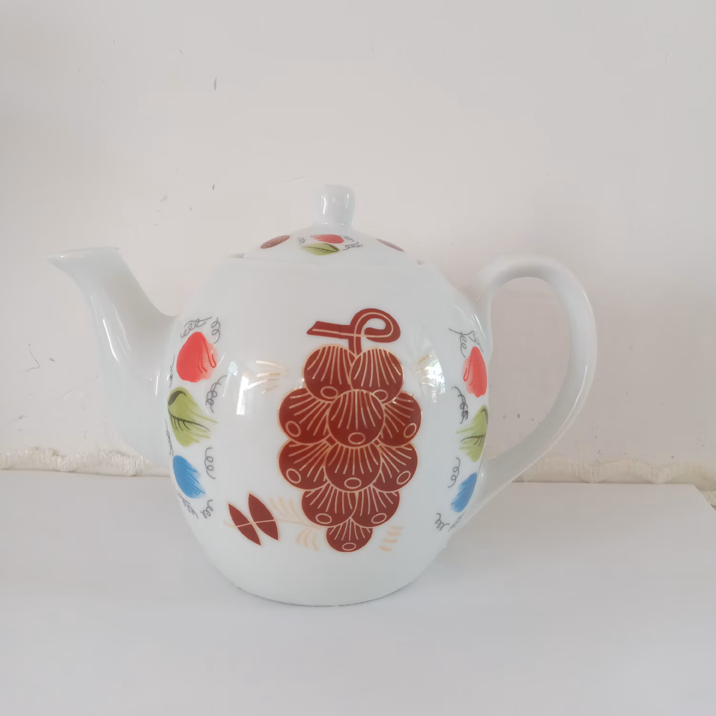 قوری چینی کوچک طرح انگور