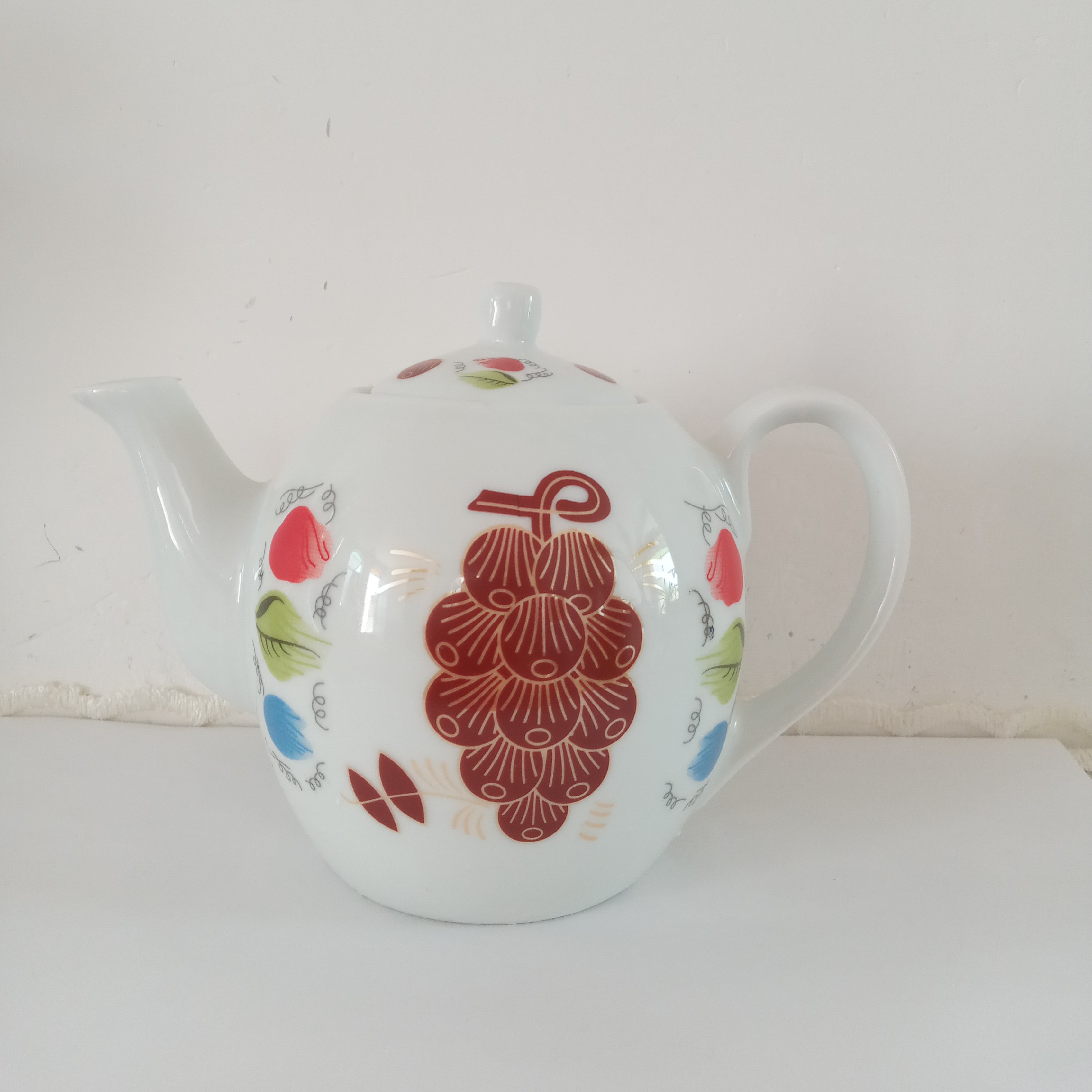 قوری چینی کوچک طرح انگور