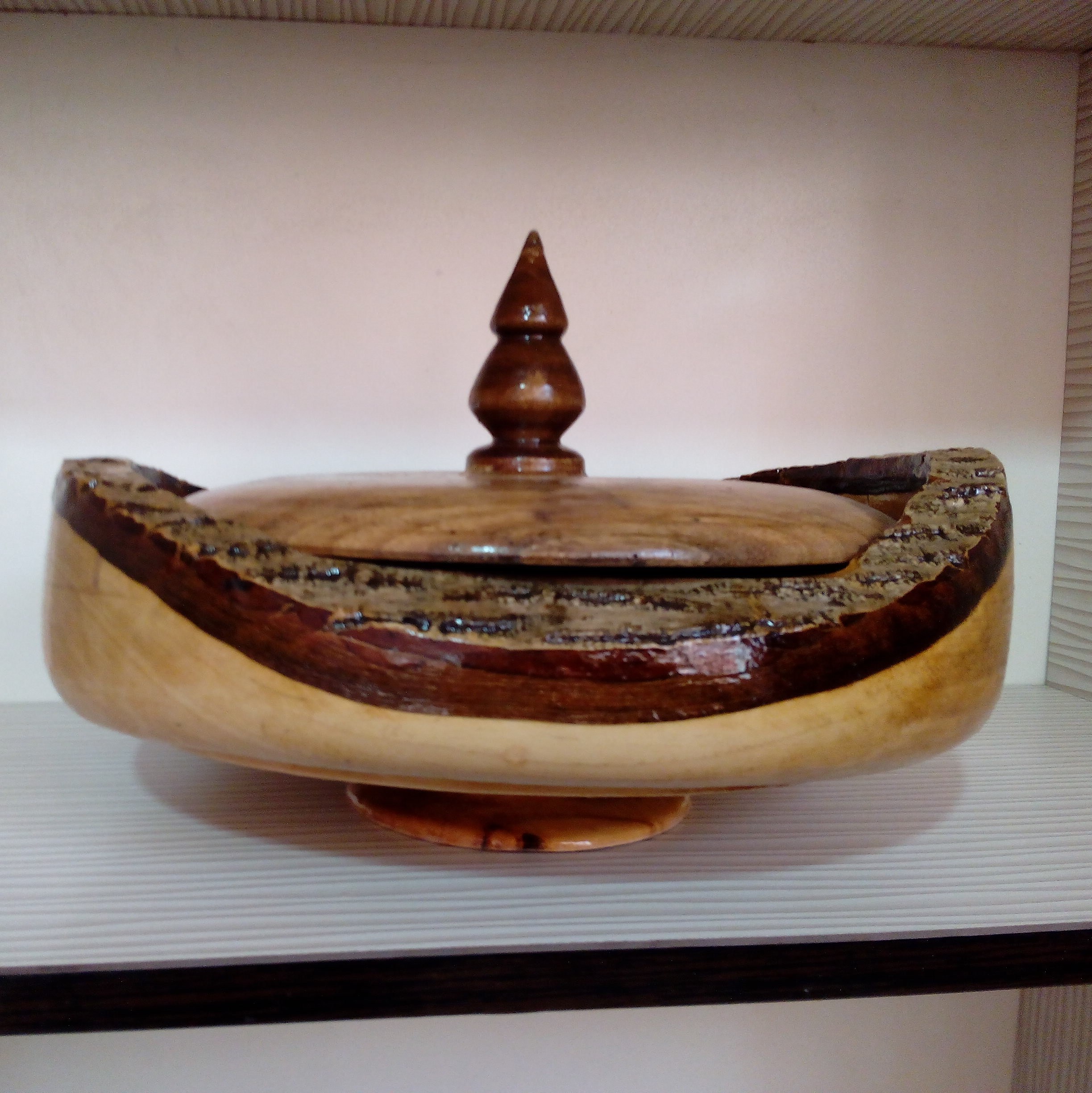 شکلات خوری طرح ابرو بادی (قطر 40)