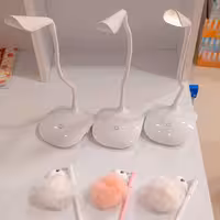 چراغ مطالعه لمسی  ارسال رایگان 