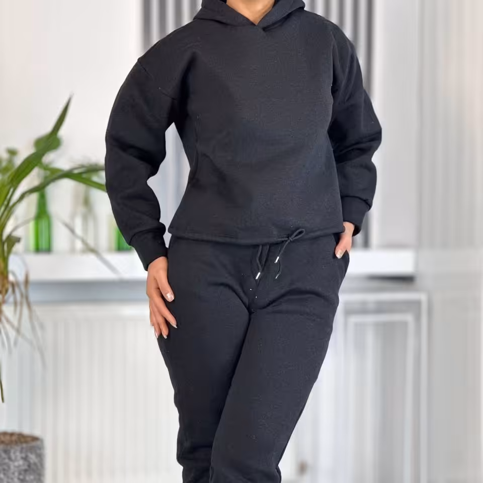 ست هودی و شلوار زنانه جنس دورس سه نخ داخل کُرکی فری سایز 38 تا 46 ارسال رایگان