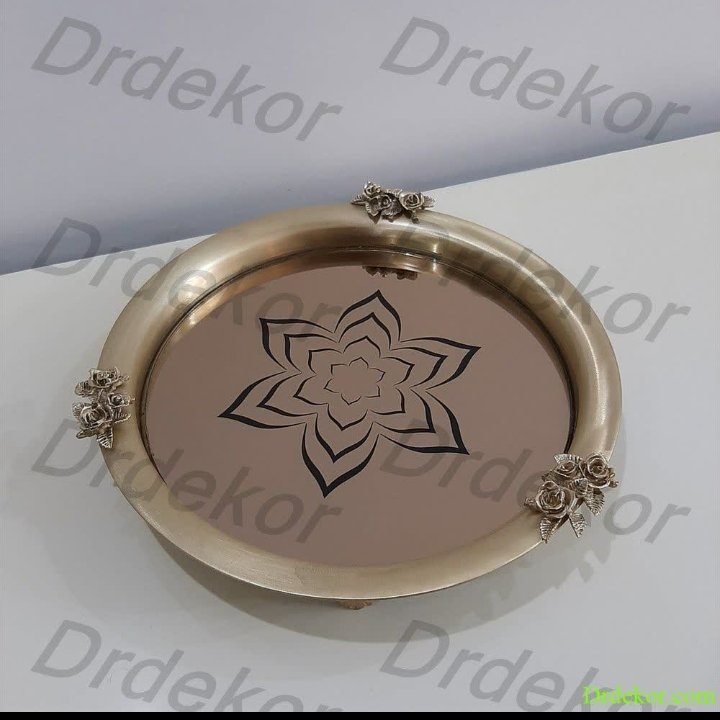 سینی دکوری روی میز برنجی برنزی کف آینه ای با ارسال رایگان مناسب هفت سین و پذیرایی