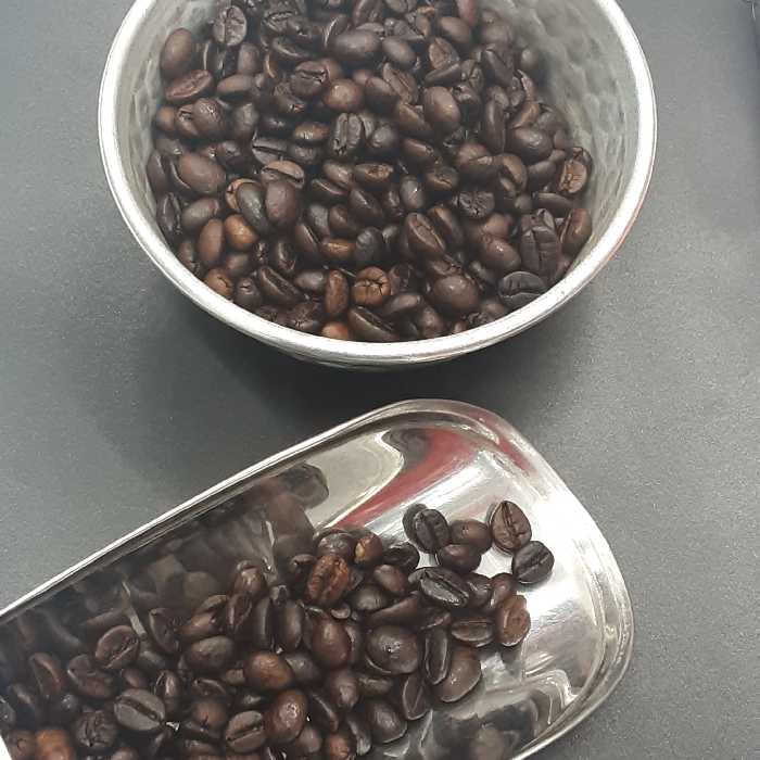 میکس قهوه 50 درصد روبوستا و 50 درصد عربیکا (فروشگاه آنیسون) پک یک کیلویی