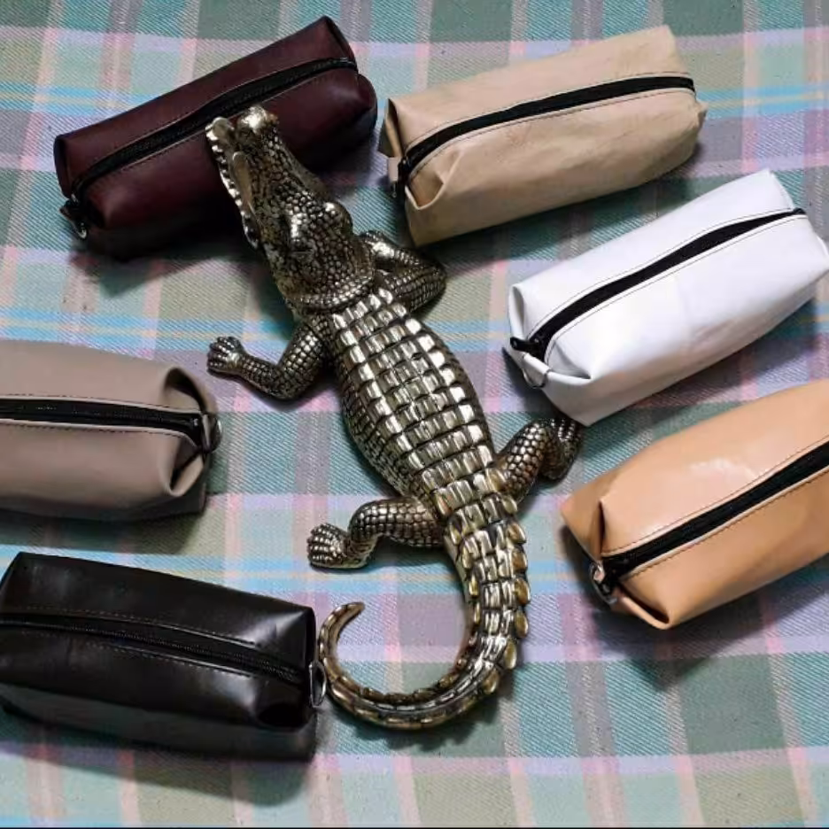 کیف آرایشی یا جامدادی