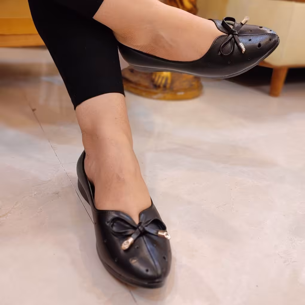 کالج پاپیونی منگوله دار زنانه . قال ترک. کیفیت عالی. بسیار زیبا و پرفروش