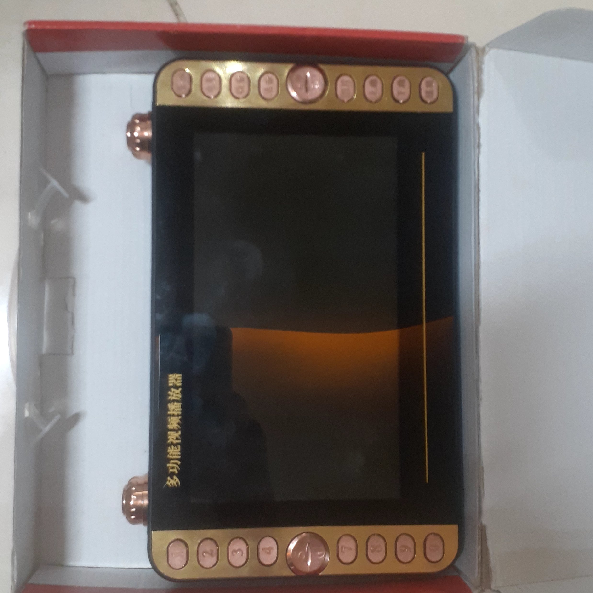 تب لت   mp4  رم خور  و فلش خور  بدون سیم کارت