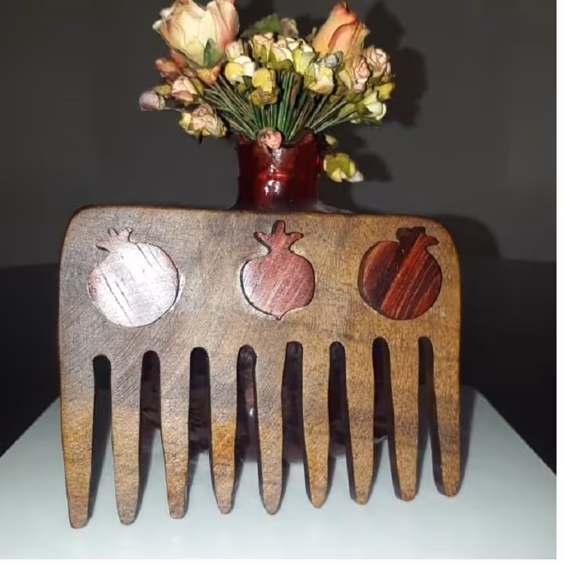 شانه چوبی تزئینی طرح انار