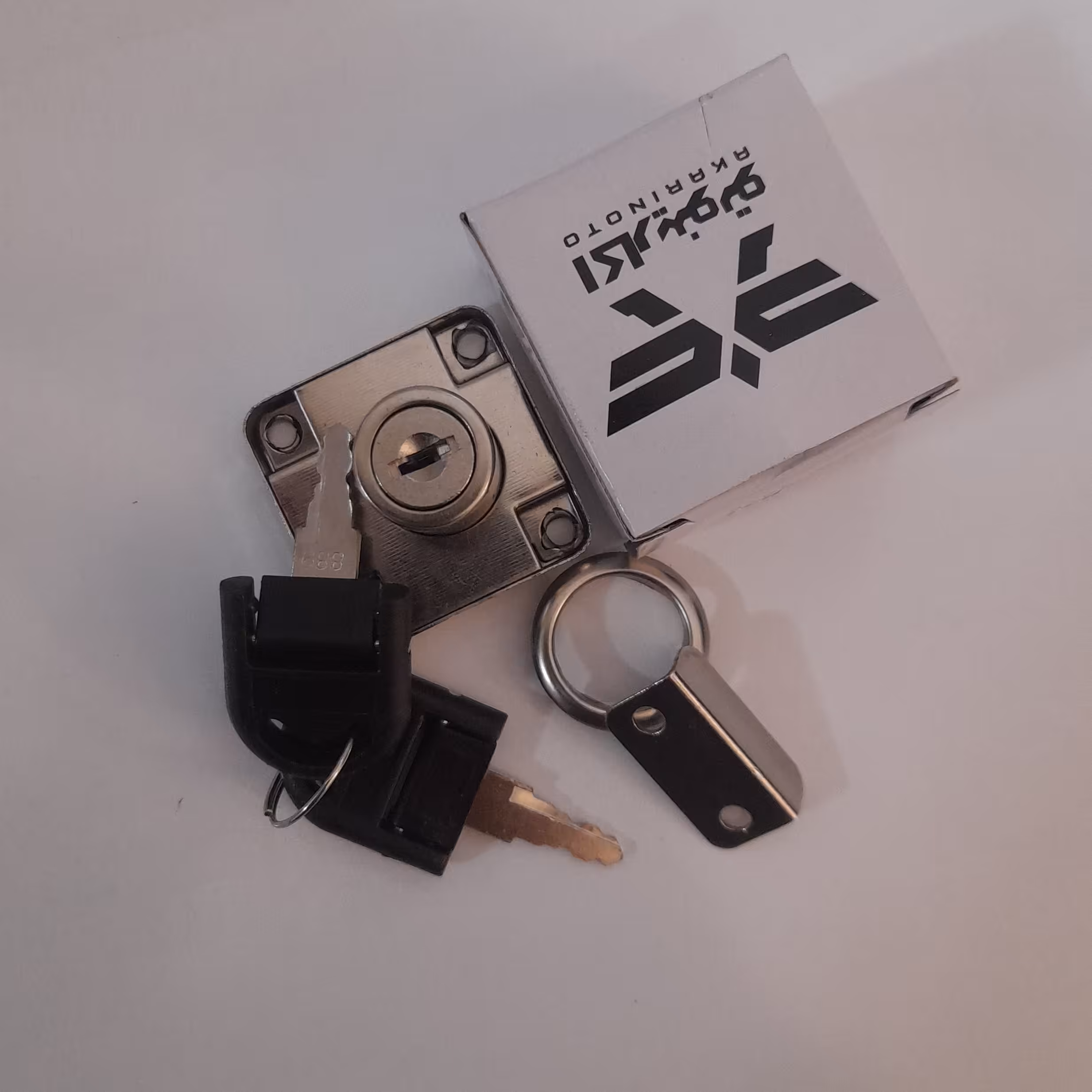 قفل کمدی ام دی اف پسکرایه