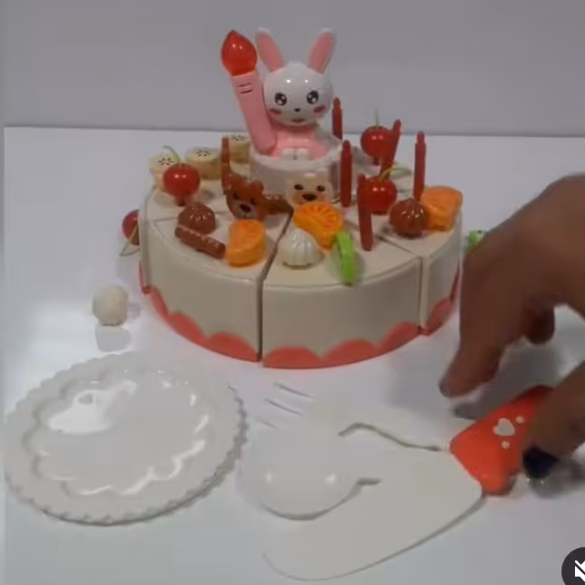 کیک تولد موزیکال