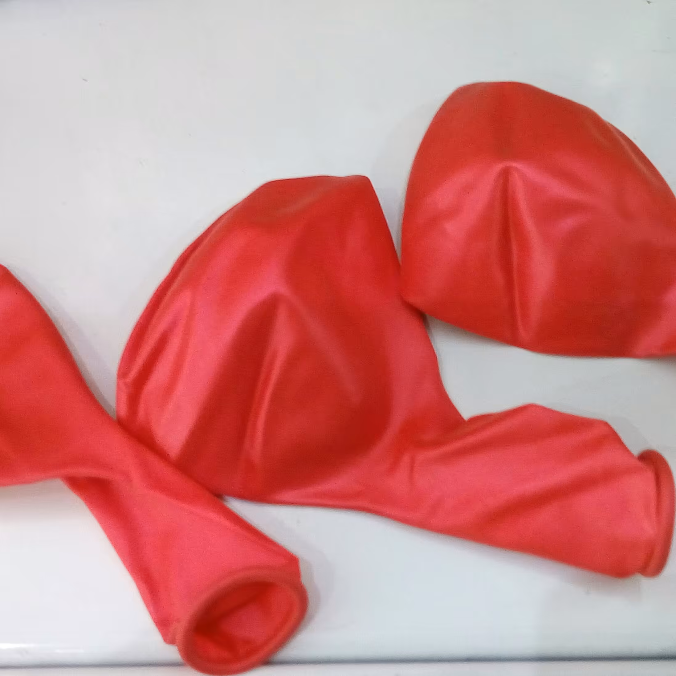 5 عدد بادکنک سرخ ابی