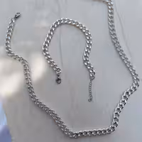 دستبند و گردنبند اسپرت و رنگ ثابت دستبند کارتیر دستبند تسپرت گردنبند اسپرت گرذنبند نقره ای گردنبند استیل دستبند استیل