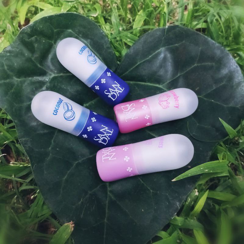 پوکه رژ لب خارجی مارک دار پک 50 تایی هر عدد 12000 تومان