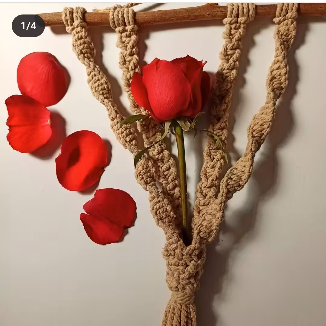 آویز گل مکرومه