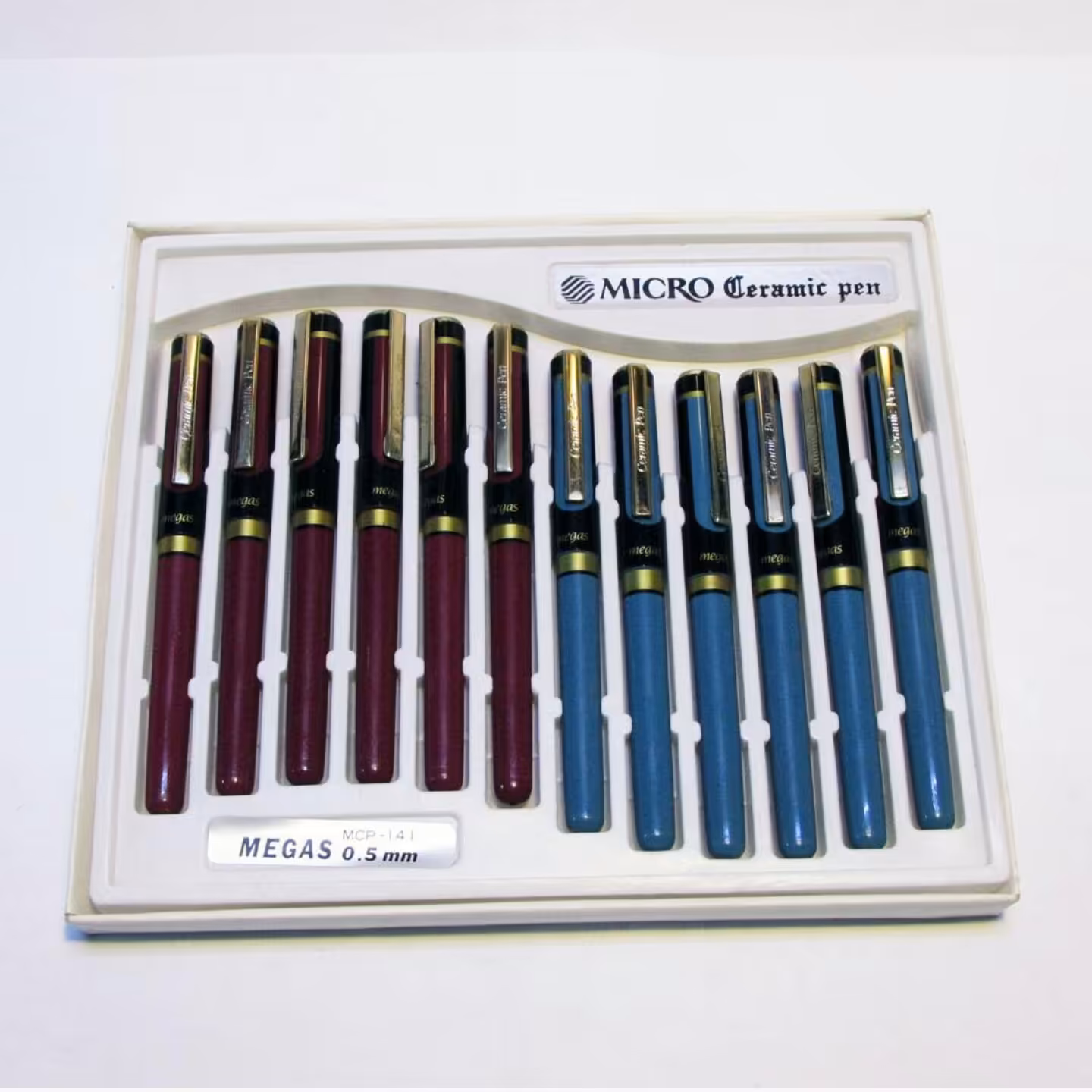 خودکار فانتزی میکرو کره ای با نوک 0.7در رنگها و طرحهای مختلف همراه با قاب