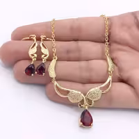 نیم ست برنجی کاملا مشابه طلا
