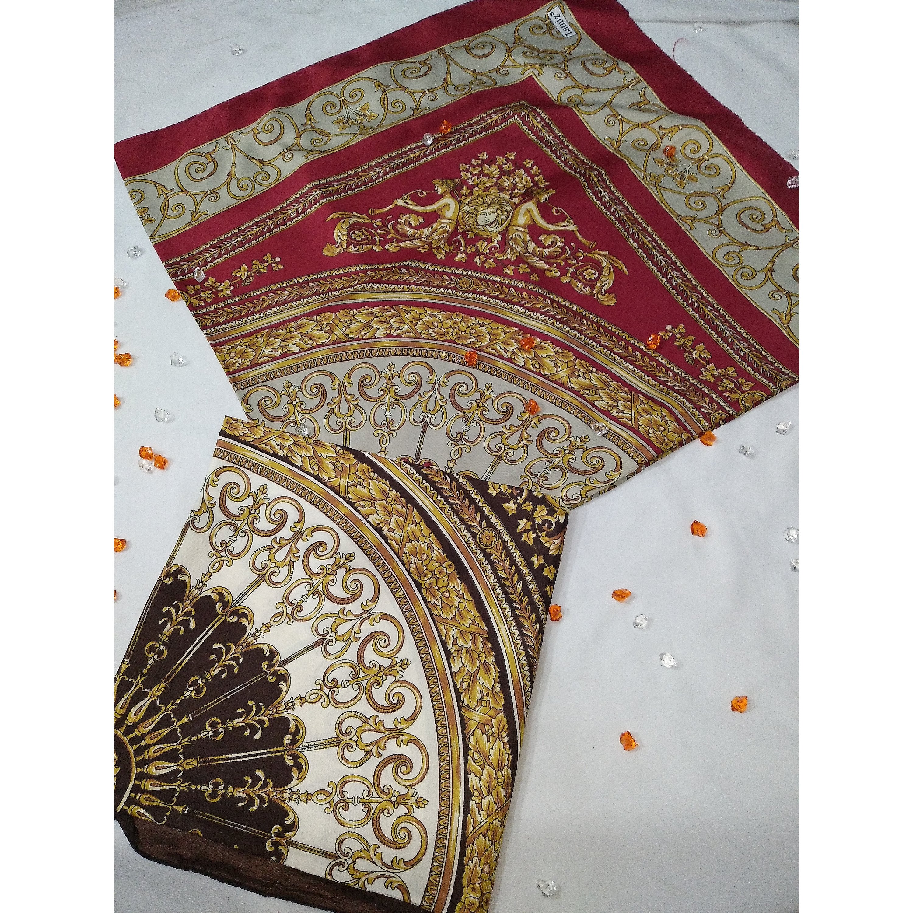 روسری ساتن