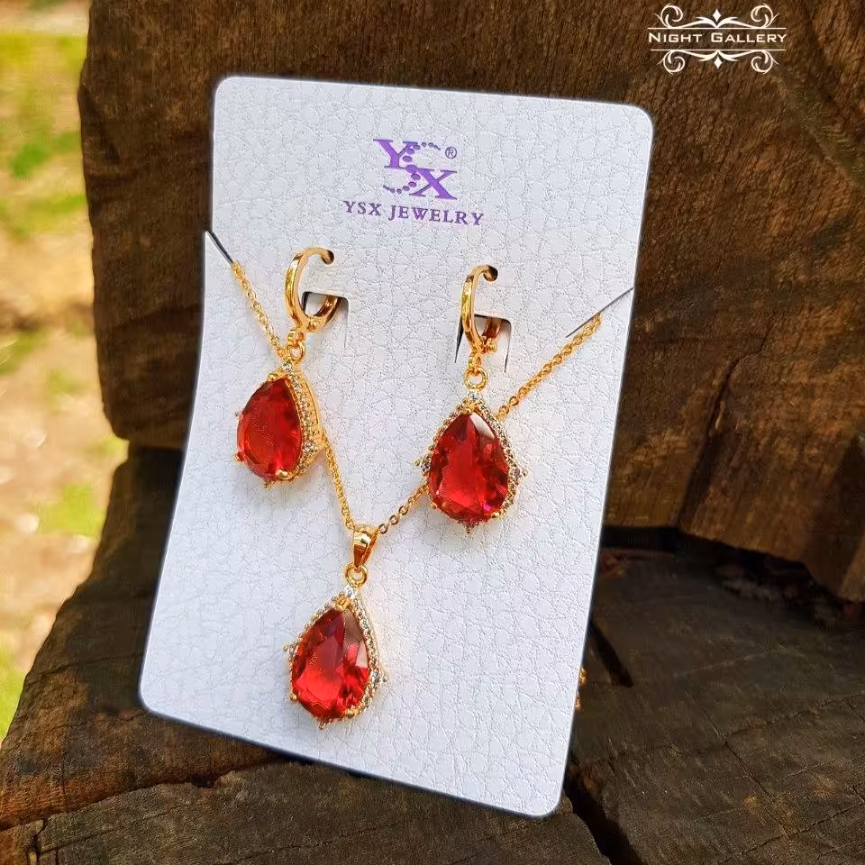 نیم ست سنگی قرمز