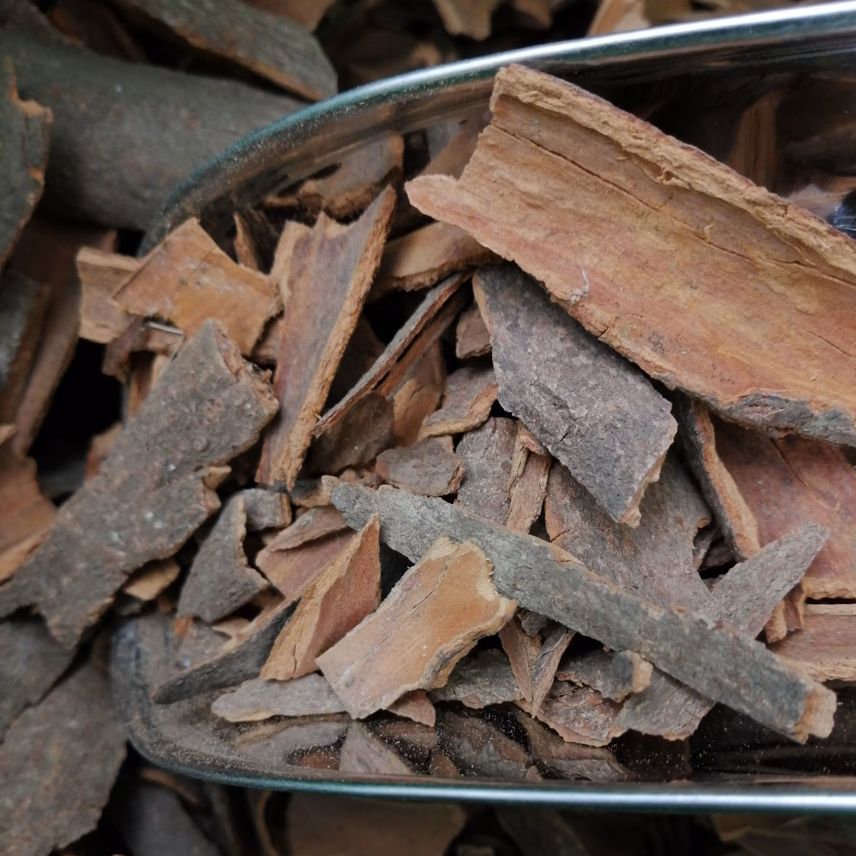 چوب دارچین شکسته (بسته 100 گرمی) 