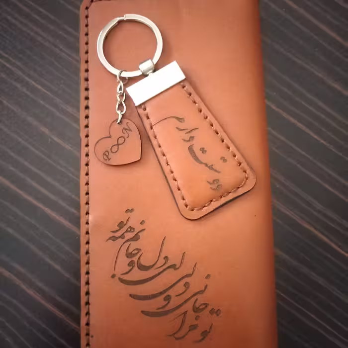 ست کیف پول کتی و جاکلیدی چرم طبیعی همراه با جعبه 