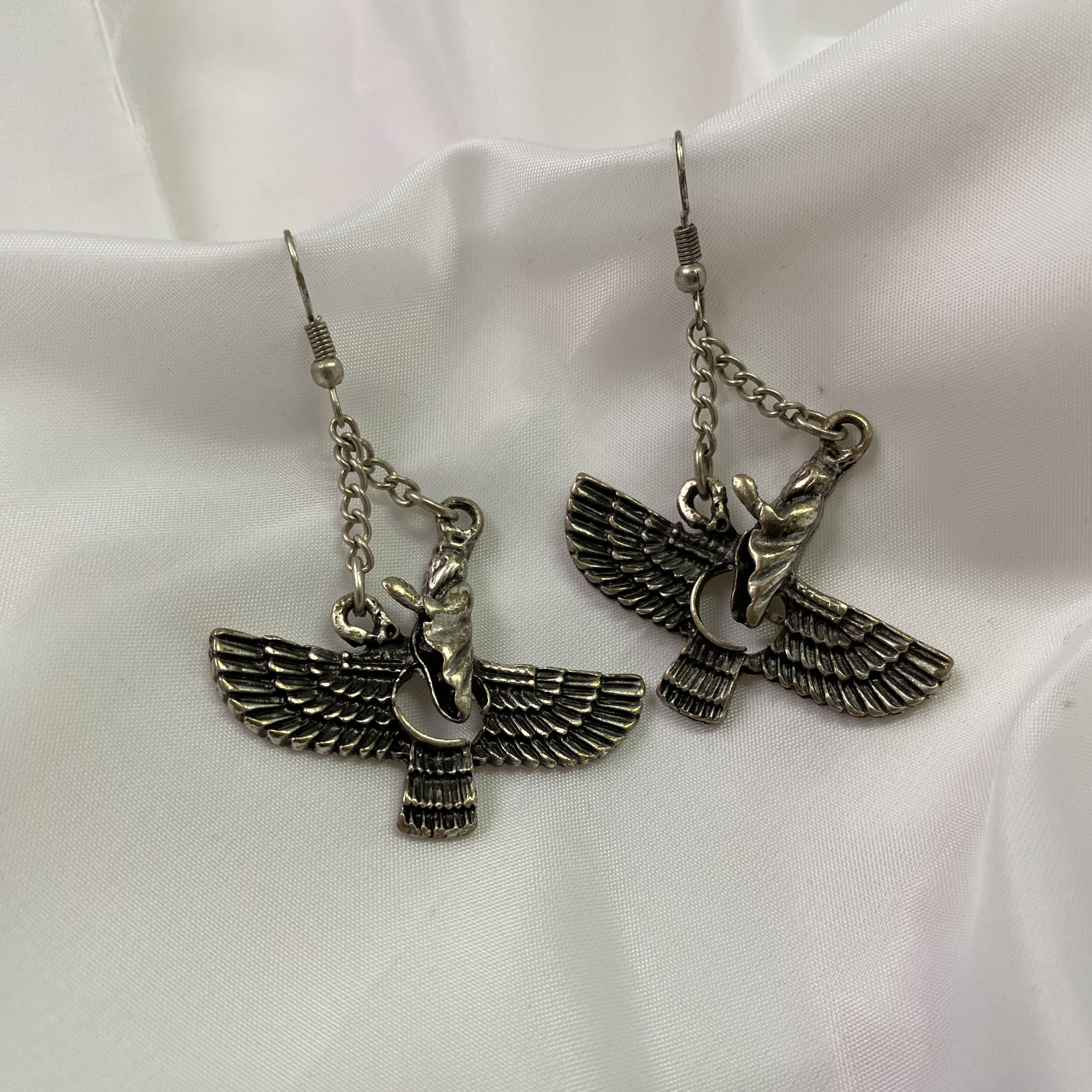 گوشواره ورشو طرح سیاه قلم
