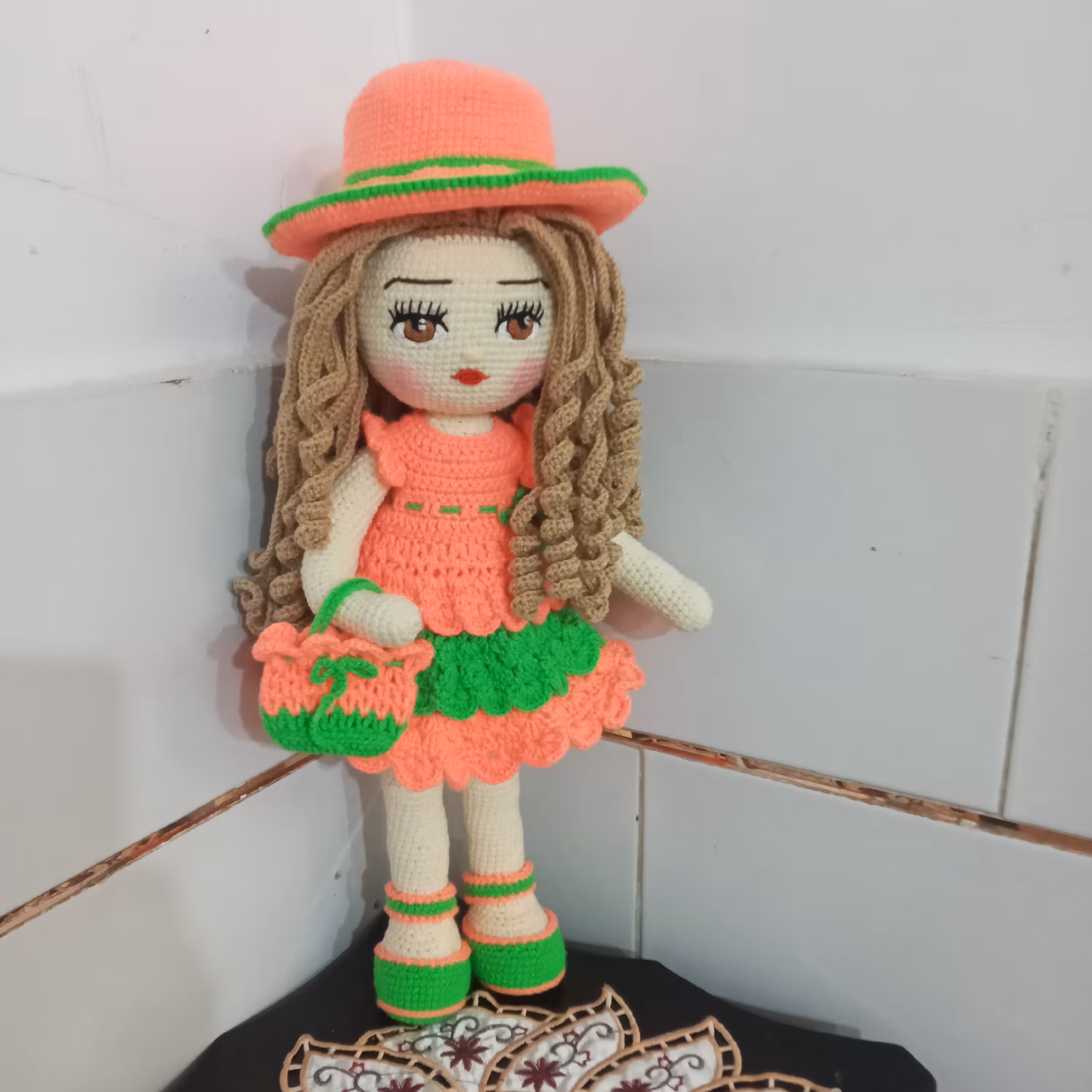 دستبافت قد40 سانت مفتولگذاری شده چشمها گلدوزی