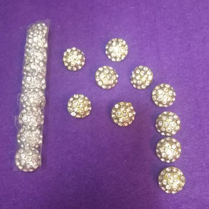 دگمه نگین دار فندقی 12 میل 1 بسته 10 عددی