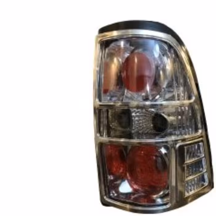 چراغ عقب نیسان شوکا  راست