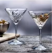 بستنی خوری قیفی تایملس