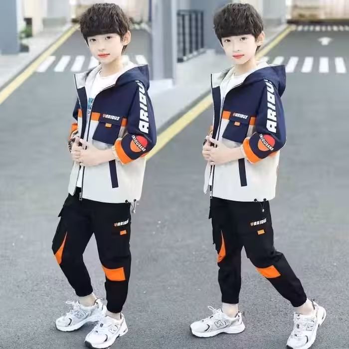 ست 2 تیکه اسپرت وارداتی. تک رنگ در 5 سایز مناسب 5 تا 12 سال