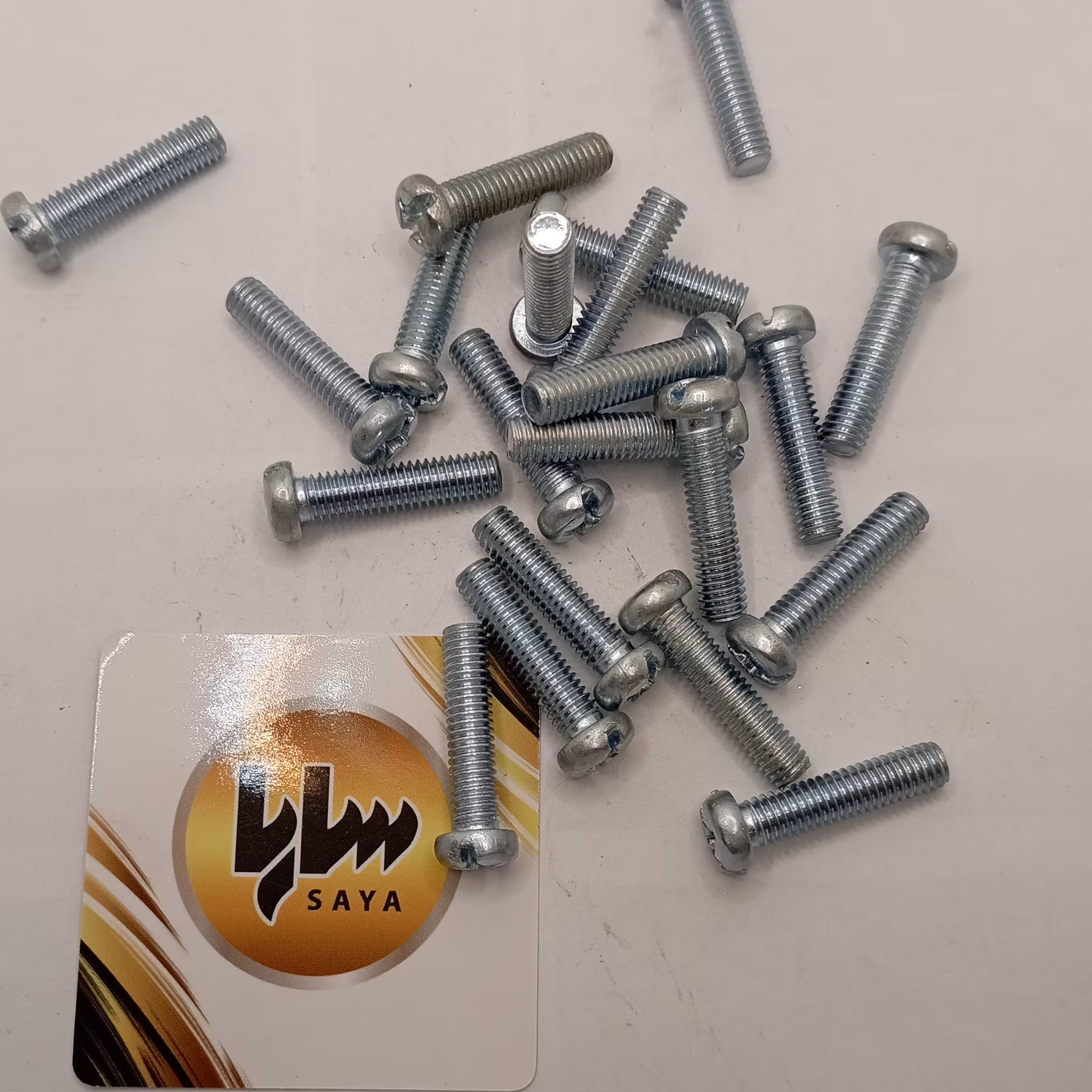 مجموعه پیچ استوانه ایی 6طول 25 میل در بسته های 50 عددی