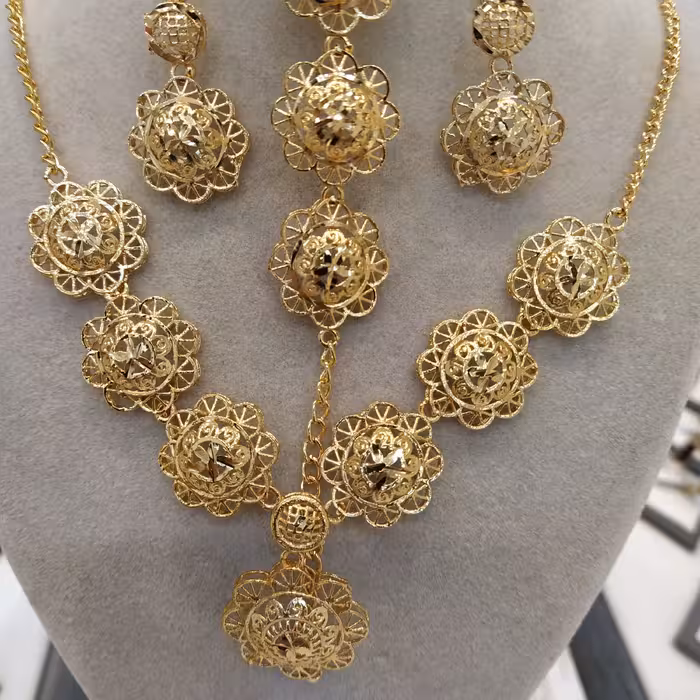 سرویس  بدلیجات تراش گردنبند دستبند