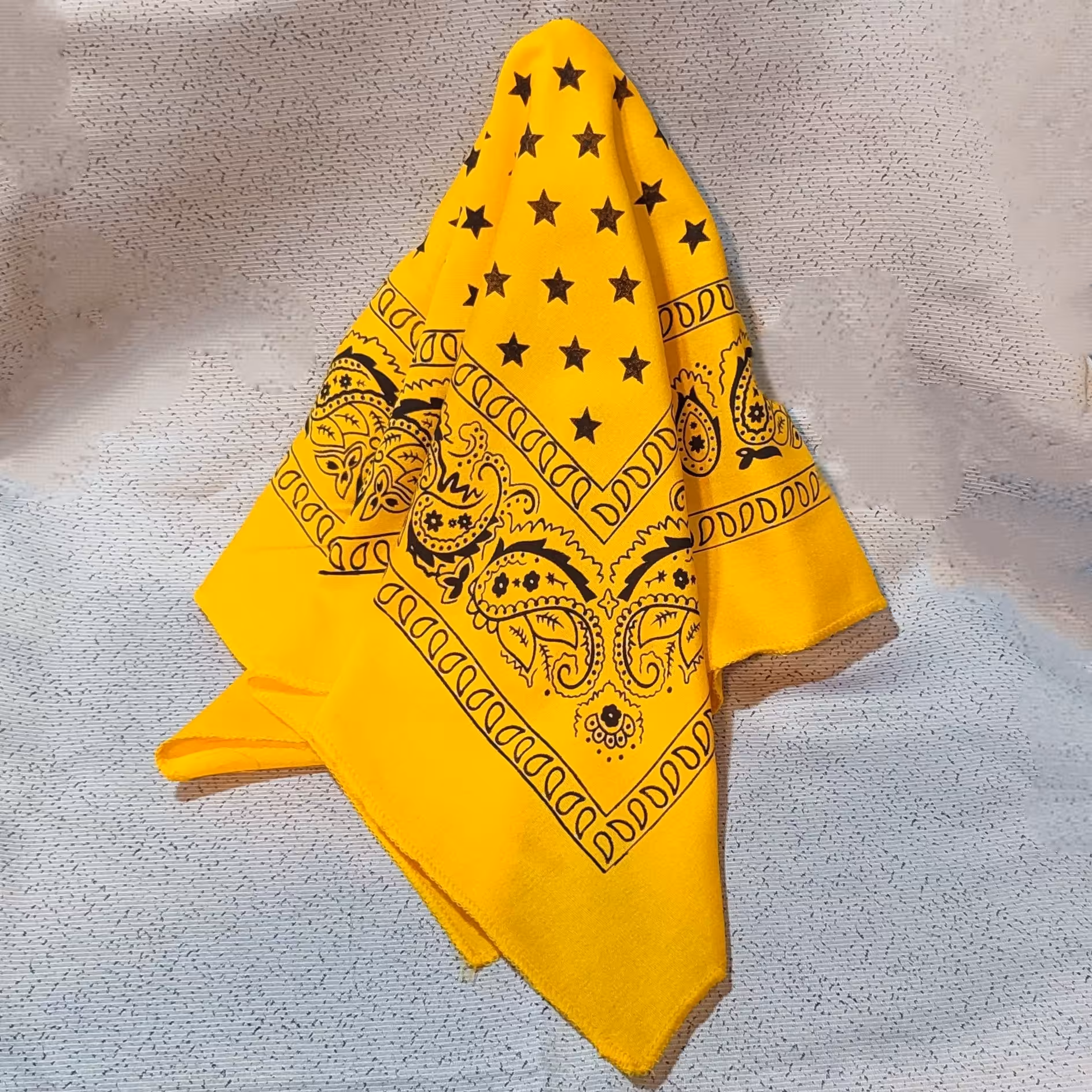 باندانا زرد کد 4