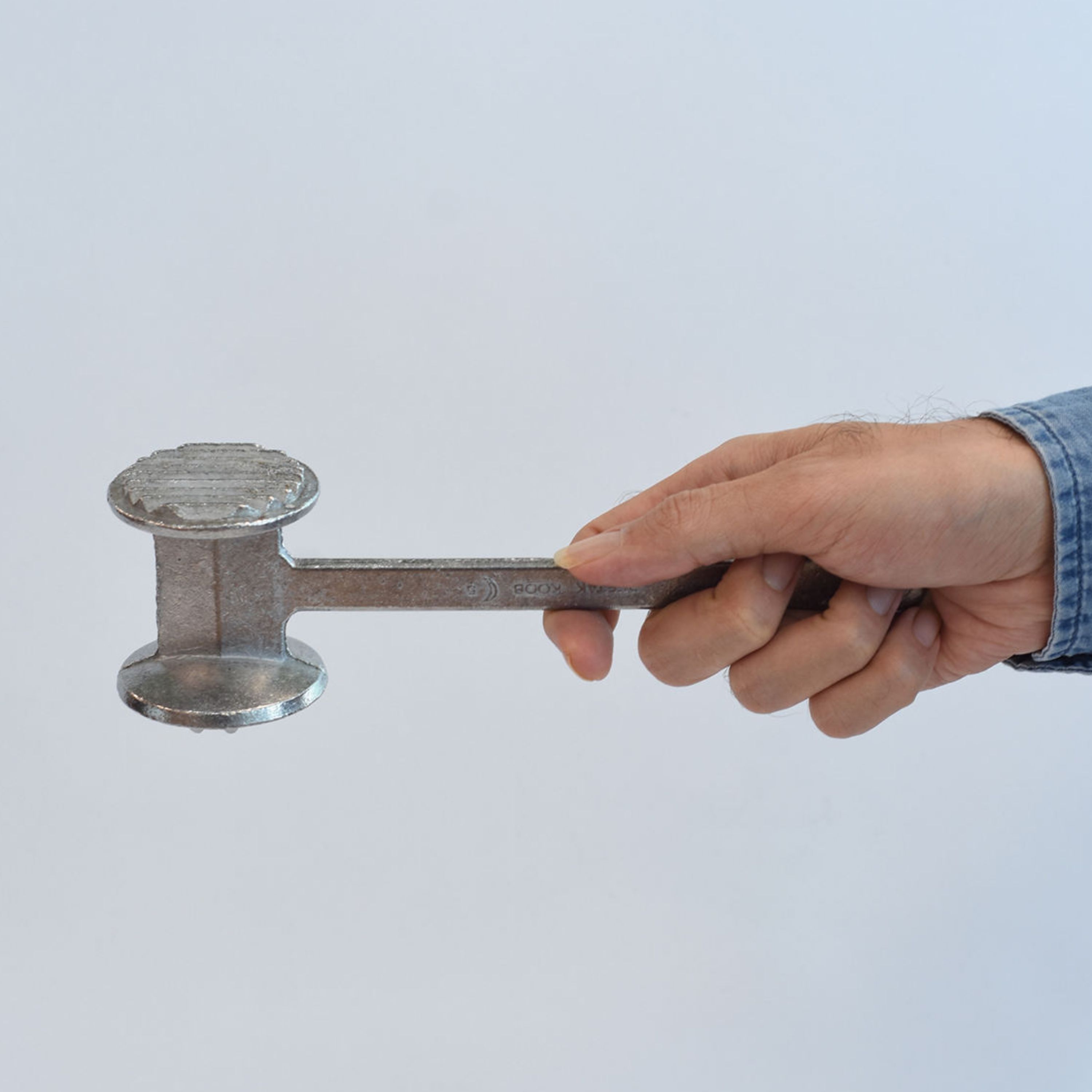 بیفتک کوب دستی کوچک آلومینیومی