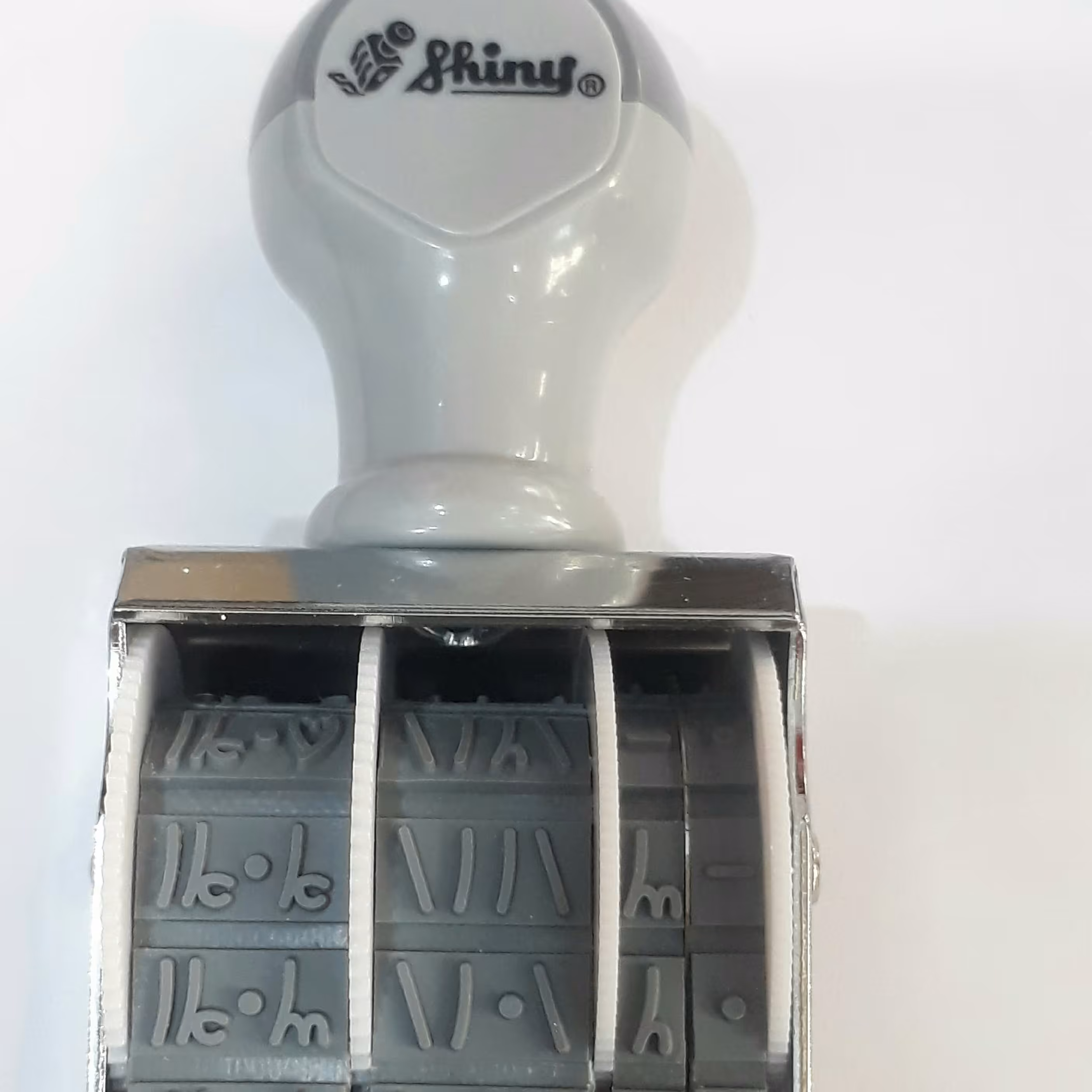 تاریخ زن دستی فارسی