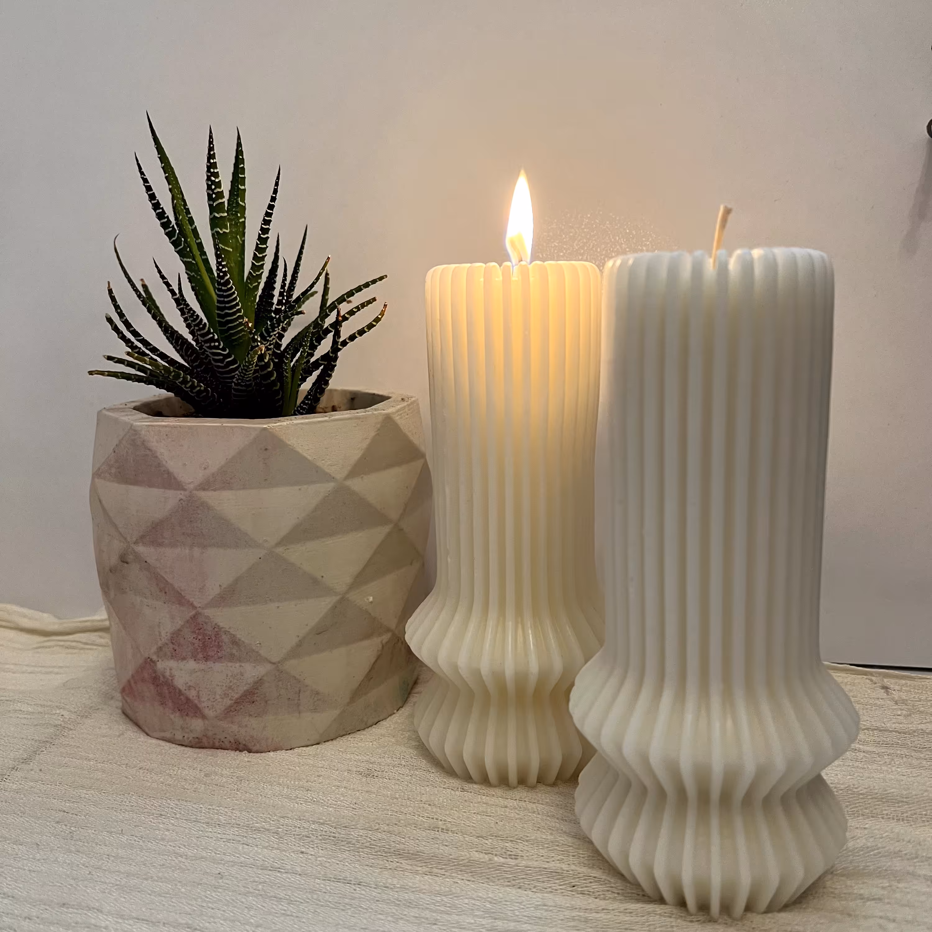 شمع استوانه شیار دار با سوخت بالا