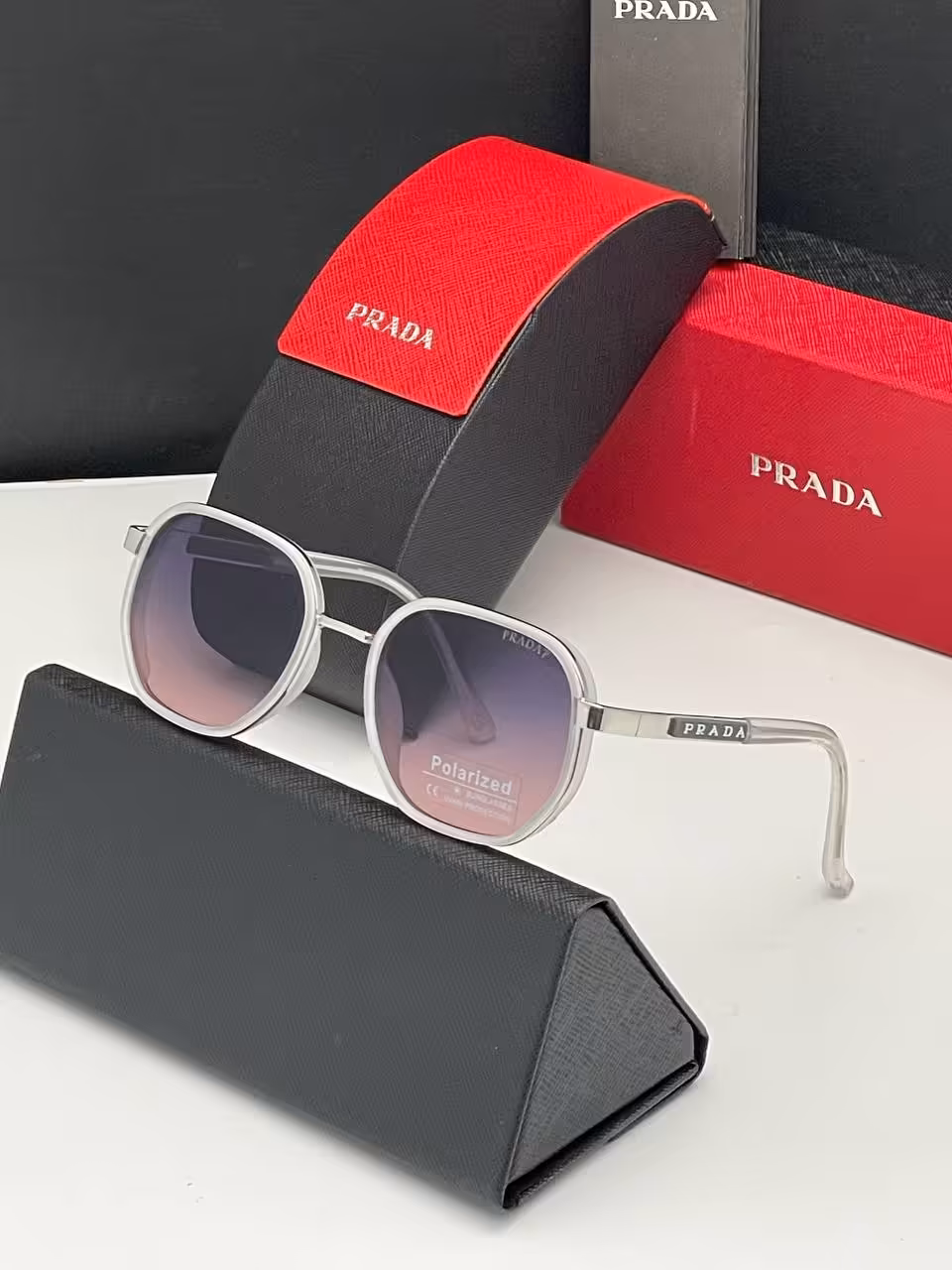 عینک آفتابی مردانه از برند پرادا مسترکوالتی