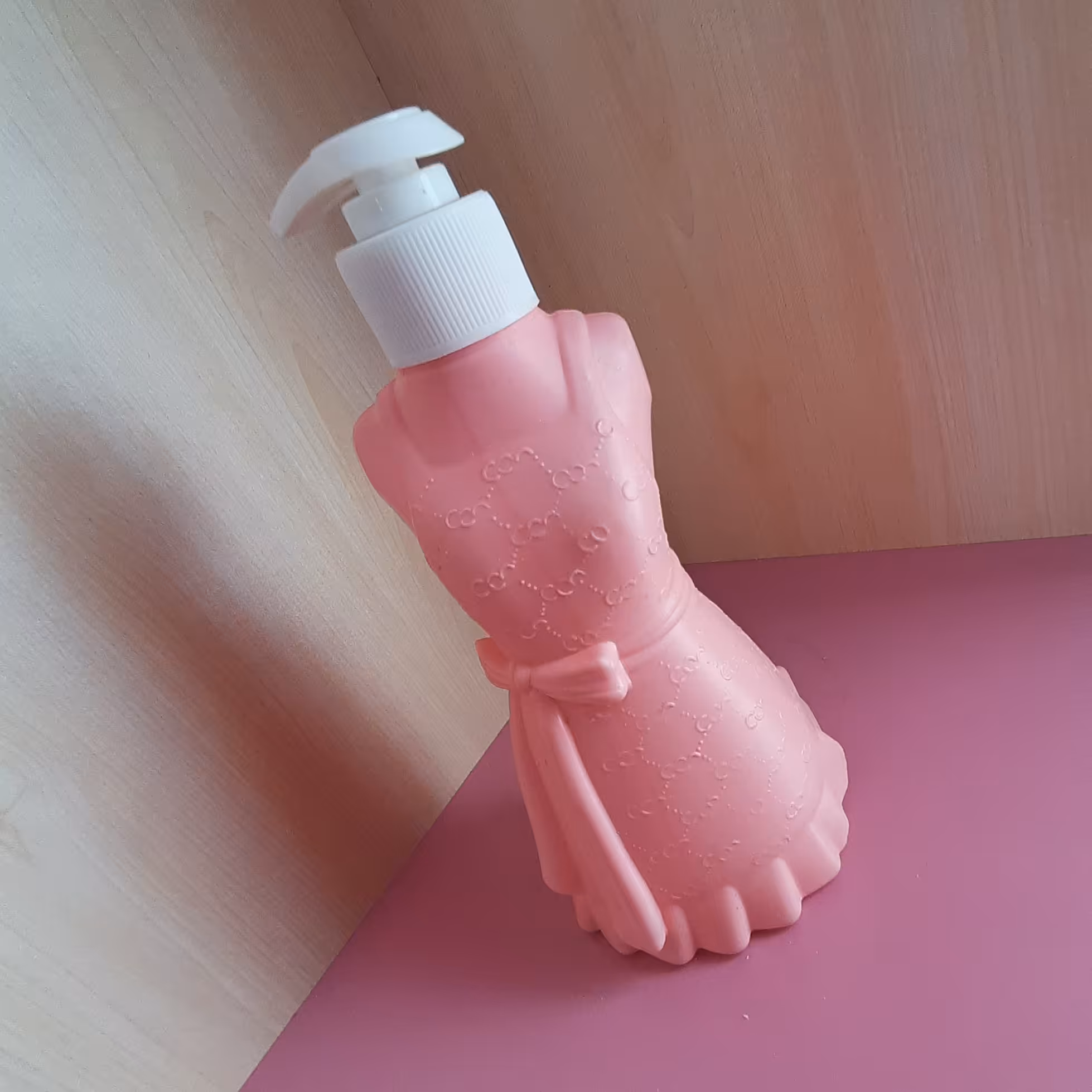 جا مایع فانتزی صورتی